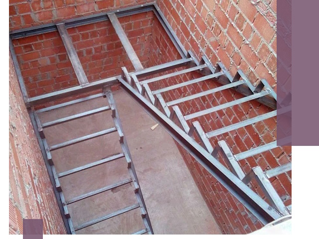 Монтаж металлических лестниц под ключ в Медногорске быстро и качественно