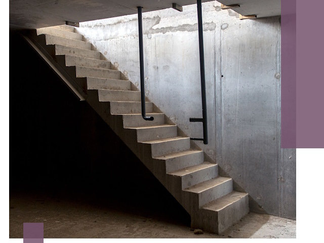 Изготовление и монтаж лестниц в подвале в Медногорске
