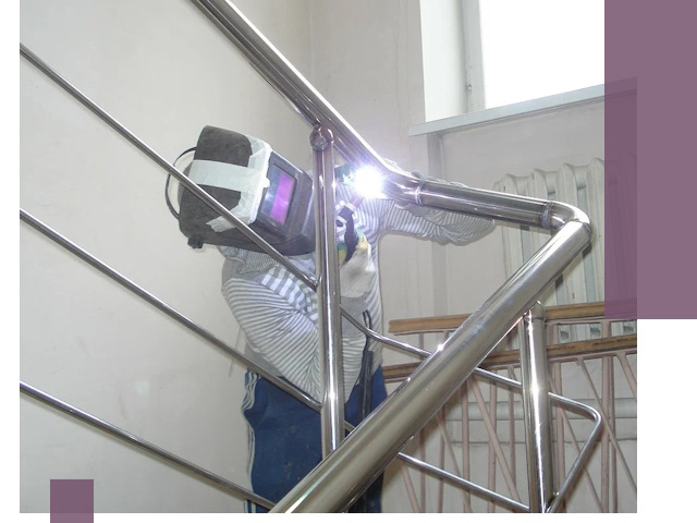 Монтаж перил и ограждений качественно в Медногорске