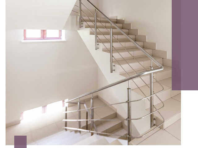 Установка и замена перил в подъезде в Медногорске