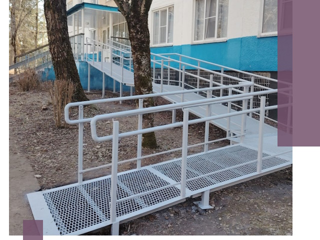 Пандусы под ключ в Медногорске: изготовление, монтаж и демонтаж