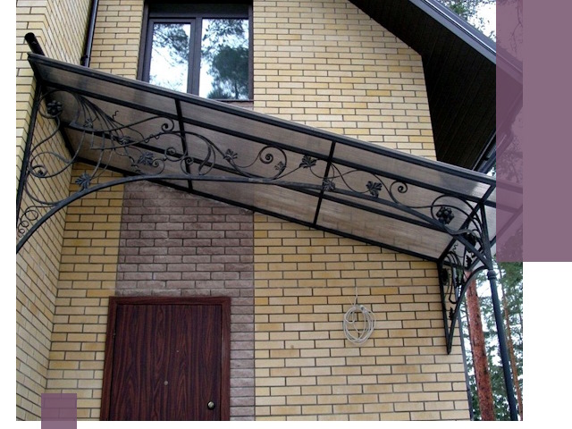 Односкатные козырьки из металла под ключ в Медногорске